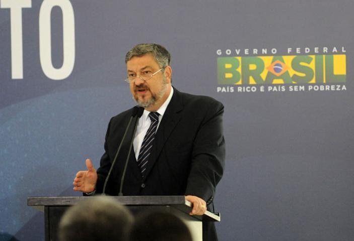 Comiss&atilde;o de &Eacute;tica descarta apurar patrim&ocirc;nio de Palocci