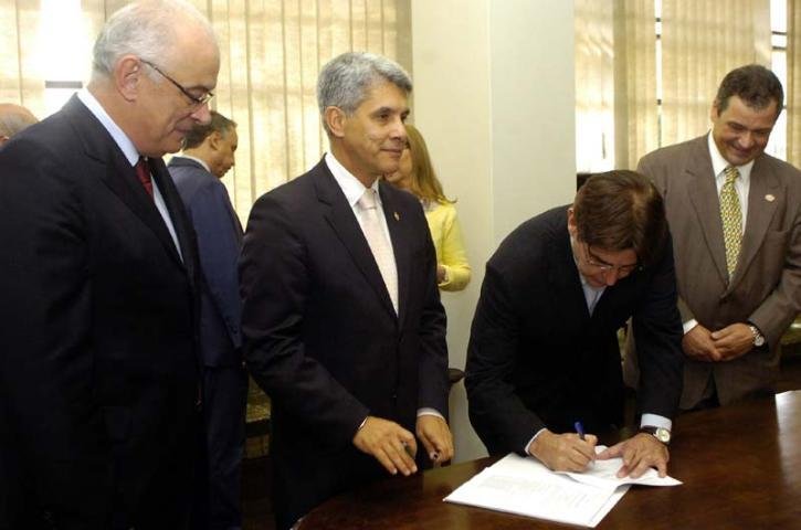 Emo&ccedil;&atilde;o marca assinatura do primeiro Hospital Odontol&oacute;gico Universit&aacute;rio do Pa&iacute;s