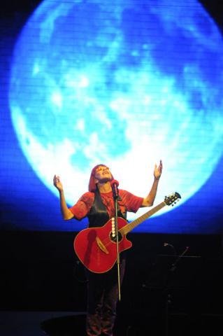 Rita Lee volta a tocar em Porto Alegre neste s&aacute;bado