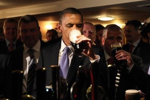 	Obama bebe cerveja em visita na Irlanda
