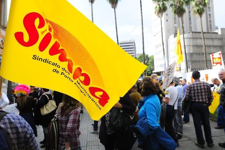 Prefeitura da Capital amplia para 7% proposta para por fim &agrave; greve dos municip&aacute;rios