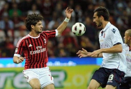 Milan d&aacute; esperan&ccedil;a a Pato de jogar a Copa Am&eacute;rica