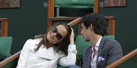 Pippa Middleton rouba um pouco do foco nas quadras em Roland Garros
