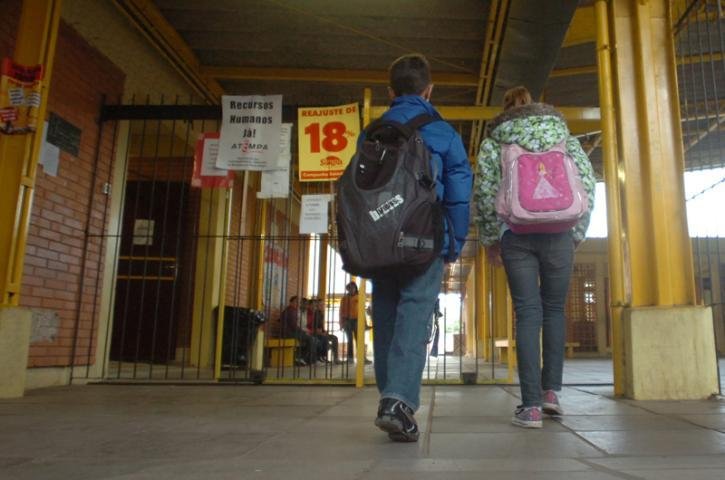 Com fim da greve, escolas e postos de sa&uacute;de retomam atividades