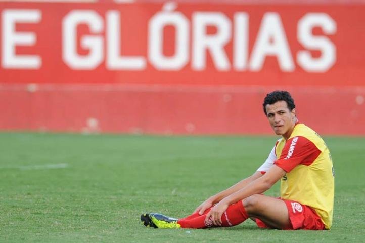 Inter recusa primeira proposta concreta por Leandro Dami&atilde;o