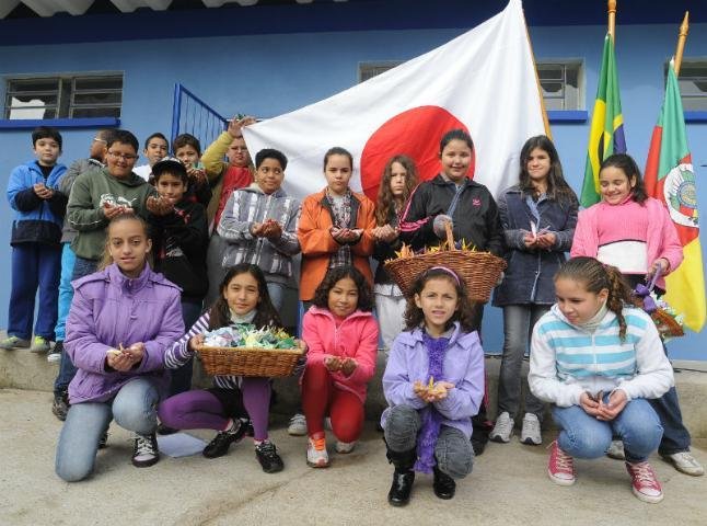 Governo japon&ecirc;s financia obra em escola na Capital