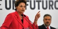 Pressionado por Dilma, Palocci deve se pronunciar hoje