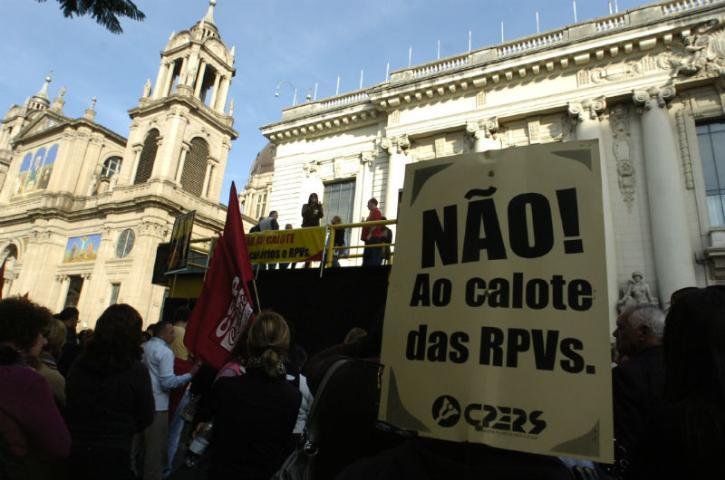 Cpers promete paralisa&ccedil;&atilde;o no dia 14 contra pacote de Tarso