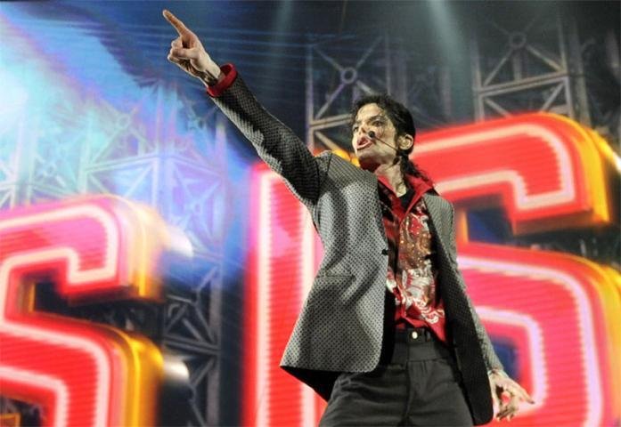 Seguradora acusa Michael Jackson de fraude para n&atilde;o pagar seguro