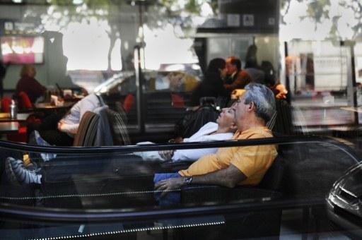 Aeroportos argentinos retomam voos na tarde de hoje