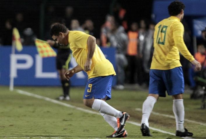 Acompanhe Brasil x Rom&ecirc;nia em tempo real