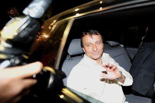 Burocracia brasileira dificultar&aacute; regulariza&ccedil;&atilde;o de Battisti