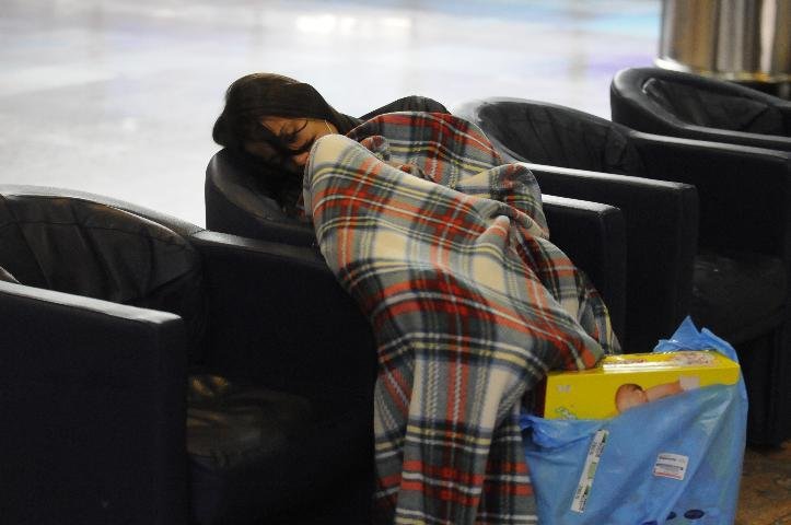 Conforme a Infraero, foram cancelados 9,5% do total de voos dom&eacute;sticos agendados em todos os aeroportos brasileiros at&eacute; as 11h deste s&aacute;bado