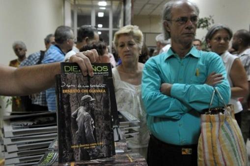 Cuba homenageia Che Guevara com livro em seu 83&ordm; anivers&aacute;rio