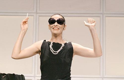 M&ocirc;nica Martelli volta com seu sucesso no Bourbon