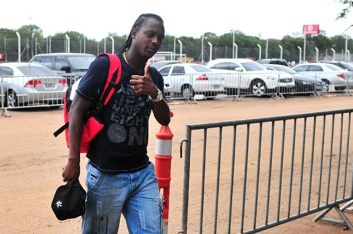 Andrezinho retornar&aacute; aos gramados somente em 15 dias, avisa m&eacute;dico do Inter