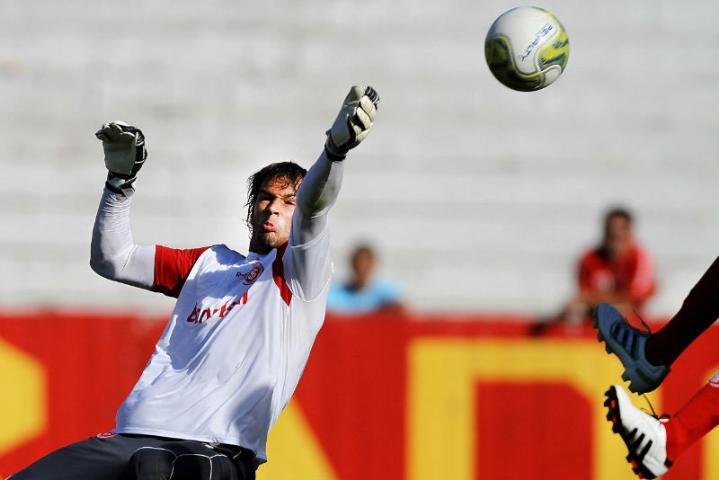 Falc&atilde;o confirma Muriel como novo goleiro titular do Inter