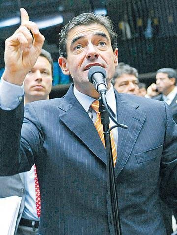 Duarte: Vamos retirar a aberra&ccedil;&atilde;o