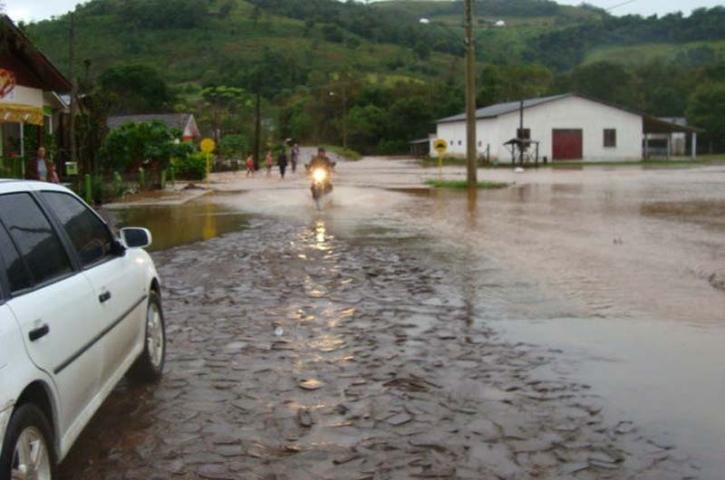 Noroeste ga&uacute;cho pode registrar chuva prevista para o inverno em tr&ecirc;s dias