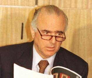 	Morre ex-ministro da Educa&ccedil;&atilde;o Paulo Renato Souza