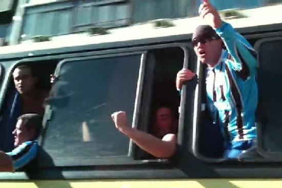 im Carrey grava v&iacute;deo da torcida do Gr&ecirc;mio no Rio