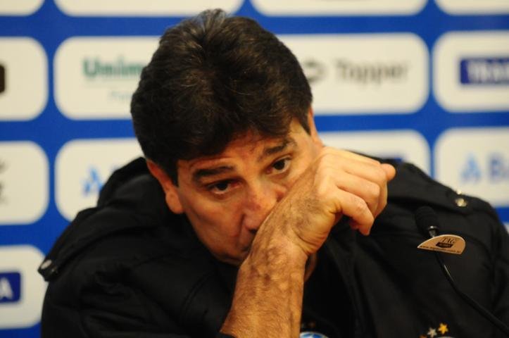 Ap&oacute;s empate com Ava&iacute; no Ol&iacute;mpico Renato sai do Gr&ecirc;mio