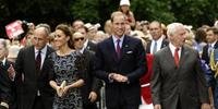  Príncipe William e Catherine chegam ao Canadá para primeira viagem oficial