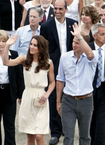 Ap&oacute;s o casamento, casal realizou sua primeira viagem oficial para fora do Reino Unido