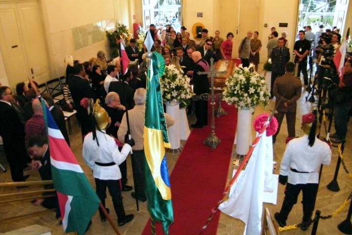 Corpo de Itamar Franco ser&aacute; cremado em Minas Gerais 