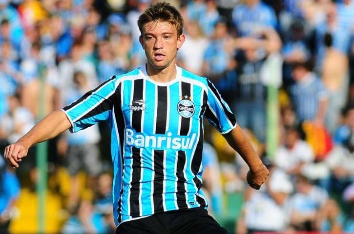 Neuton estaria deixando o Gr&ecirc;mio 