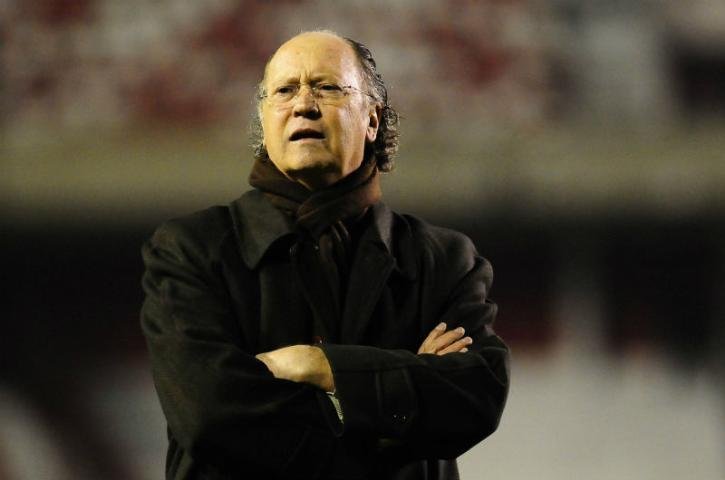 Time de Falc&atilde;o chegou momentaneamente &agrave; terceira posi&ccedil;&atilde;o do Brasileir&atilde;o