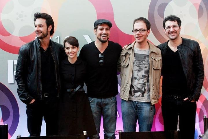 Longa Meu Pa&iacute;s tem Rodrigo Santoro e Cau&atilde; Reymond como protagonistas