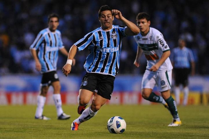 Bruno Colla&ccedil;o e L&uacute;cio devem disputar titularidade no Gr&ecirc;mio
