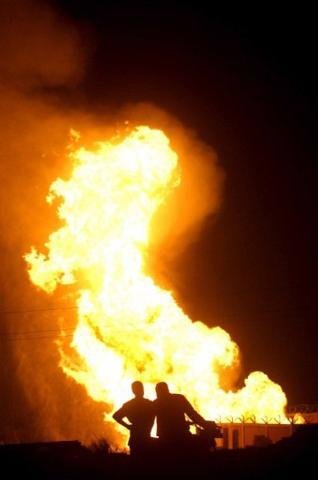 Gasoduto que abastece Israel e Jord&acirc;nia explode no Egito