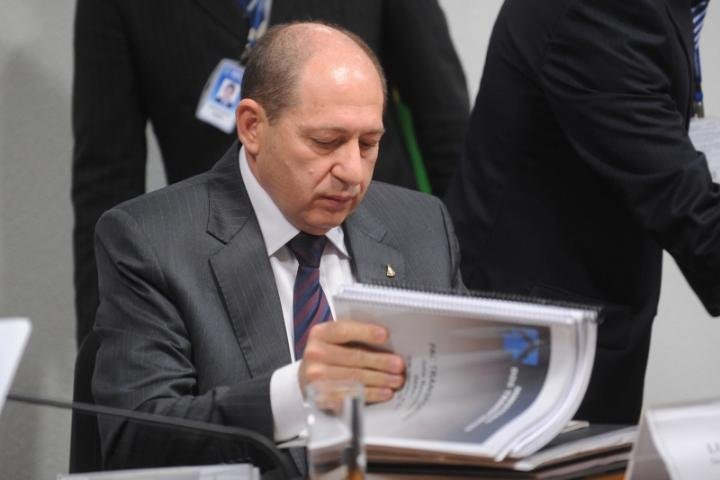 Pagot nega que Dnit tenha sido usado para fazer caixa ao PR