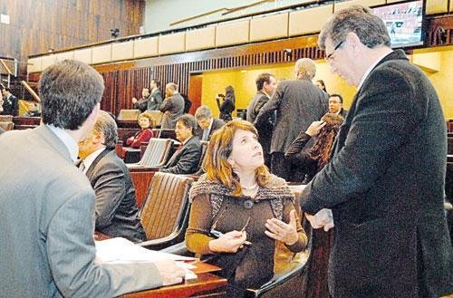 LDO aprovada pela AL d&aacute; prioridade a obras j&aacute; iniciadas