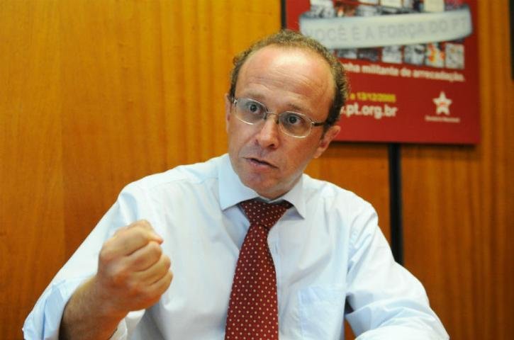 Ad&atilde;o Villaverde est&aacute; entre os poss&iacute;veis candidatos do partido &agrave; prefeitura
