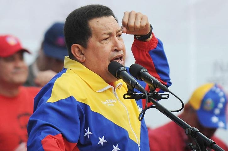 Ch&aacute;vez aceita oferta para se tratar de c&acirc;ncer no Brasil
