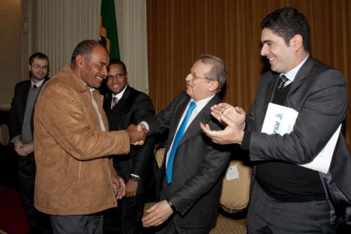 Tarso criou grupo de trabalho para promover pol&iacute;ticas voltadas para os negros