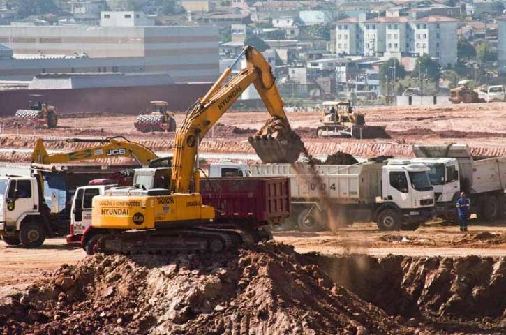 Corinthians oficializa constru&ccedil;&atilde;o de est&aacute;dio ao custo de R$ 820 milh&otilde;es