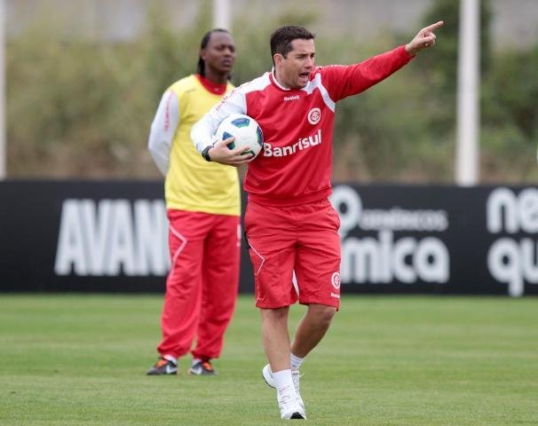 Treino em S&atilde;o Paulo define time do Inter que enfrenta o Barcelona