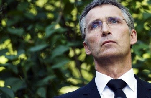 Premi&ecirc; diz que ataques n&atilde;o intimidar&atilde;o noruegueses