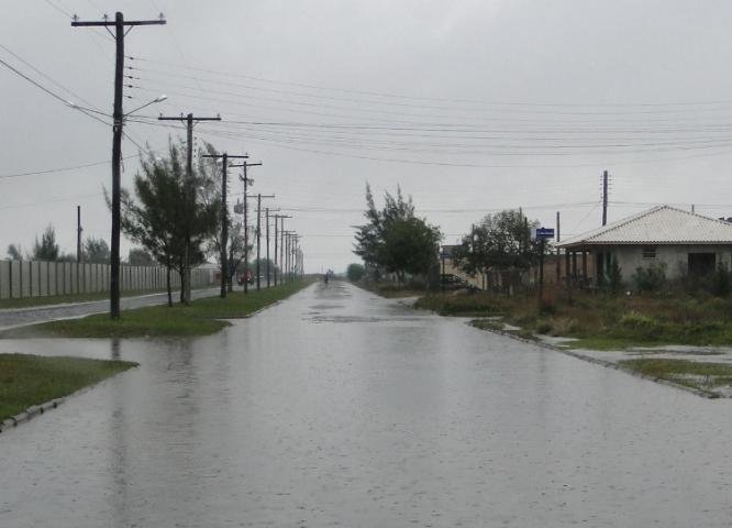 Chuva segue no Norte e frio chega ao Sul do Estado