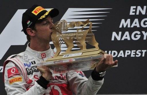 Jenson Button, da McLaren, vence o GP da Hungria