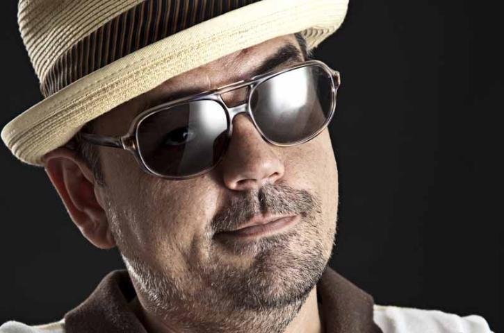 Tonho Crocco descarta acordo para tirar a m&uacute;sica do ar