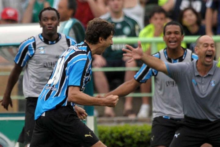 Em 2008, o Gr&ecirc;mio de Roth venceu o Palmeiras em S&atilde;o Paulo por 1 a 0