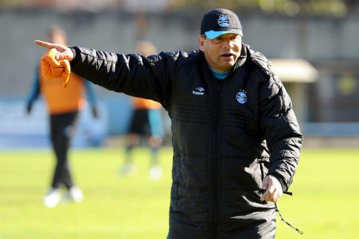 Reestreia de Roth no Gr&ecirc;mio ocorre neste s&aacute;bado contra o Palmeiras, de Felip&atilde;o
