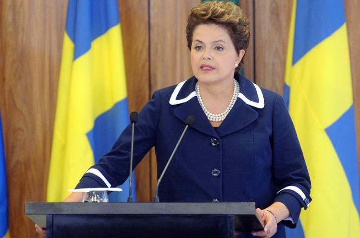 Dilma diz que Brasil est&aacute; mais forte para enfrentar crises do que em 2008