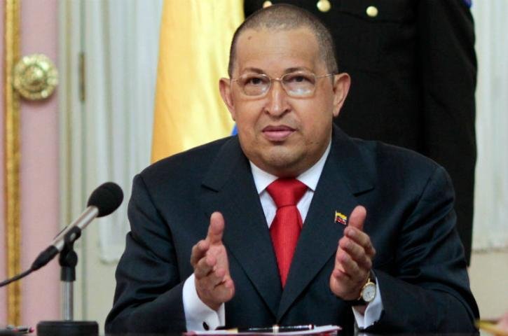 Ch&aacute;vez viaja para Cuba para iniciar segundo ciclo de quimioterapia