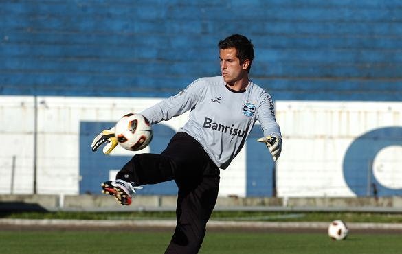 Gr&ecirc;mio prepara renova&ccedil;&atilde;o de contrato para Marcelo Grohe